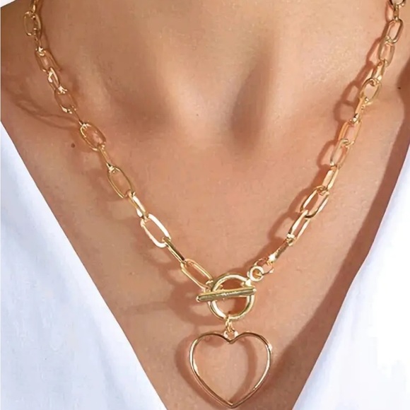 Fashion Jewelry Jewelry - 🔥 Clearance 🔥 Golden Yellow Hollow Heart Pendant Necklace